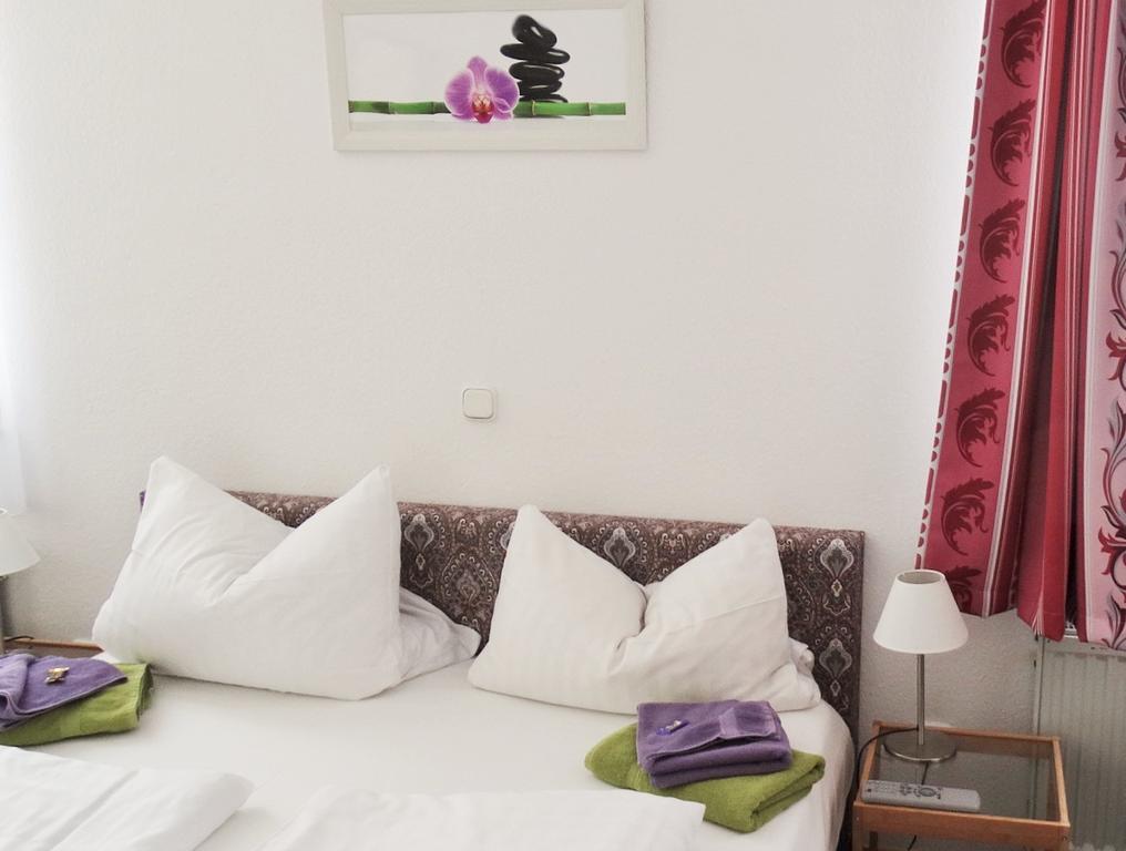 Hotel & Restaurant Arnoldusklause Duren Номер фото
