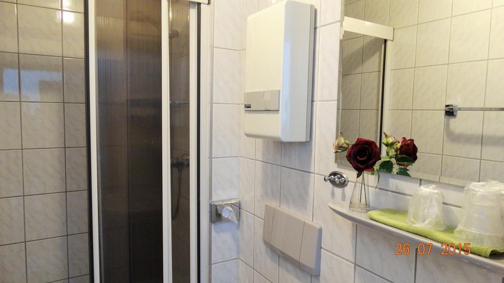 Hotel & Restaurant Arnoldusklause Duren Номер фото